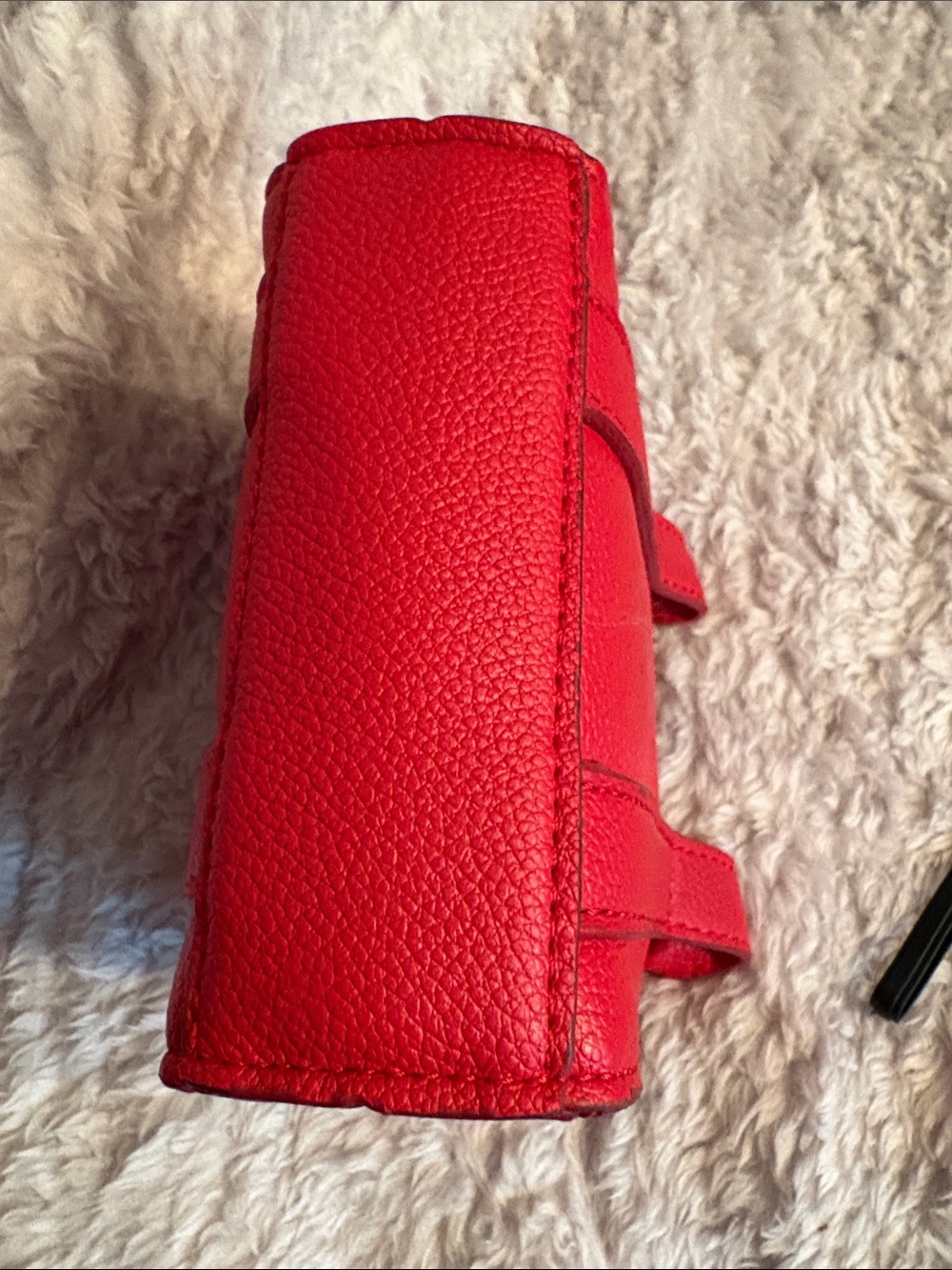 Marc Jacobs Red Pebbled Tiny Leather Tote - Picture 6 of 6
